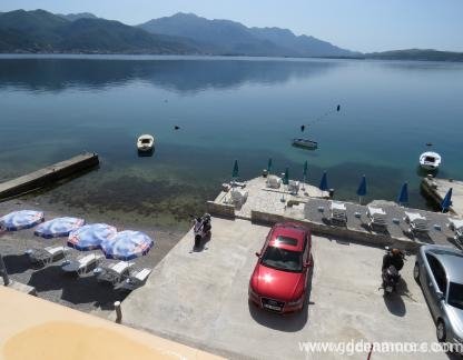 Stan Apartman Mirela, Magán szállás a községben Bijela, Montenegró - Parking plaža